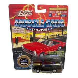 Johnny Lightning Muscle‎ Cars USA 1970 Chevelle SS Black Gold Limited Edition